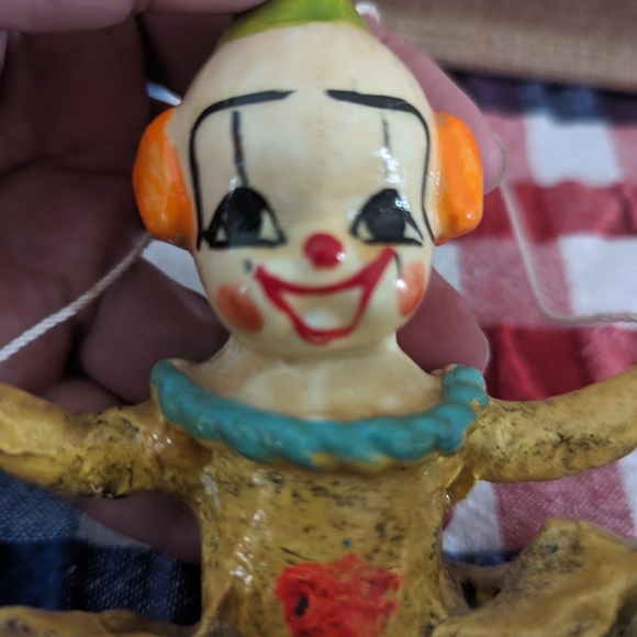 Vintage Paper Mache Clown Sitting on a swing - Picture 3 of 5